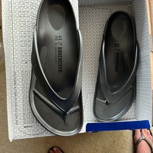 Birkenstock NIB Honolulu Metallic Anthracite men’s 8 women’s 10